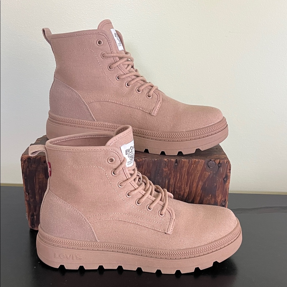 Levi's Womens Hayley Heavy Canvas Casual Lace Up Platform Boot